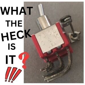 😳😎 Vintage Steampunk Pin